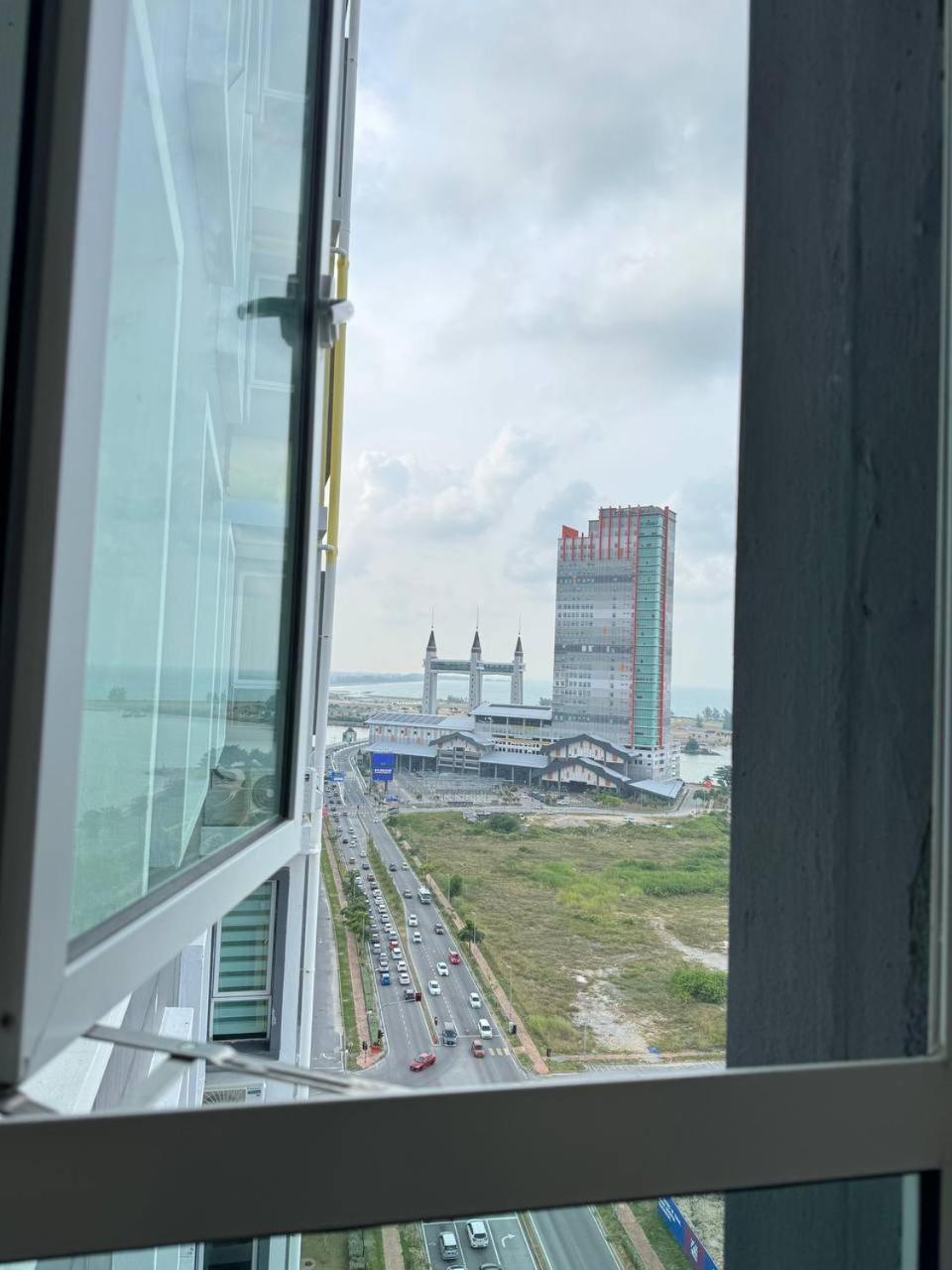 D'Ciella Homes- Sea View, Drawbridge & Ktcc Mall Kuala Terengganu Zewnętrze zdjęcie
